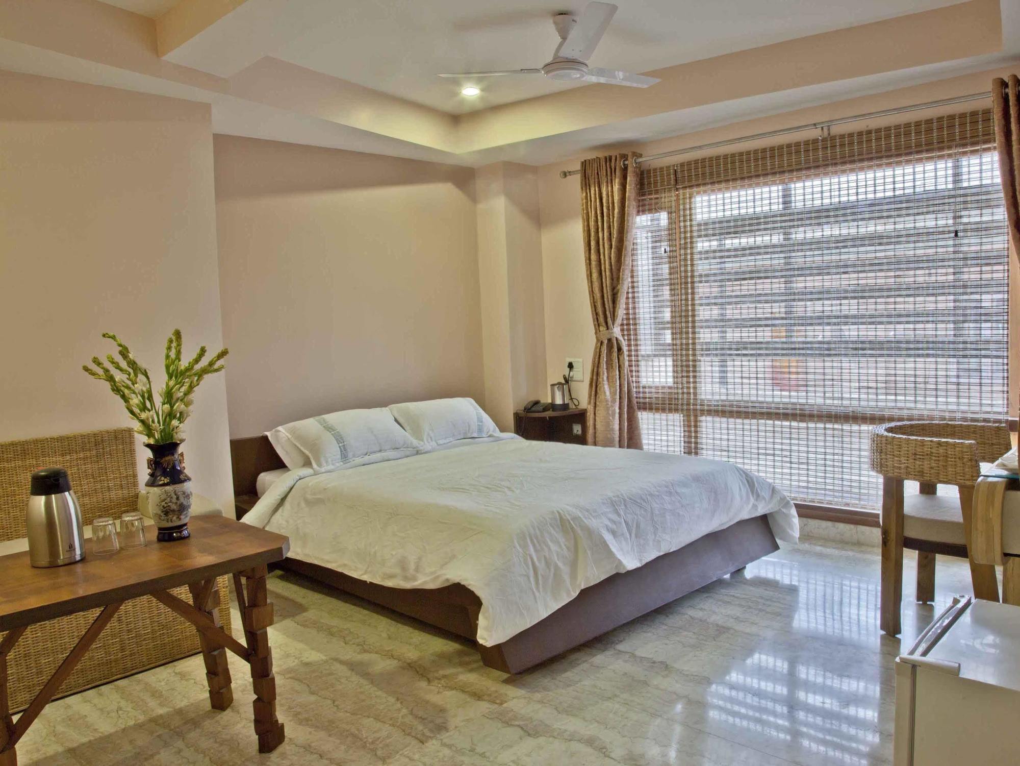 Hotel Rains Inn Guwahati Buitenkant foto