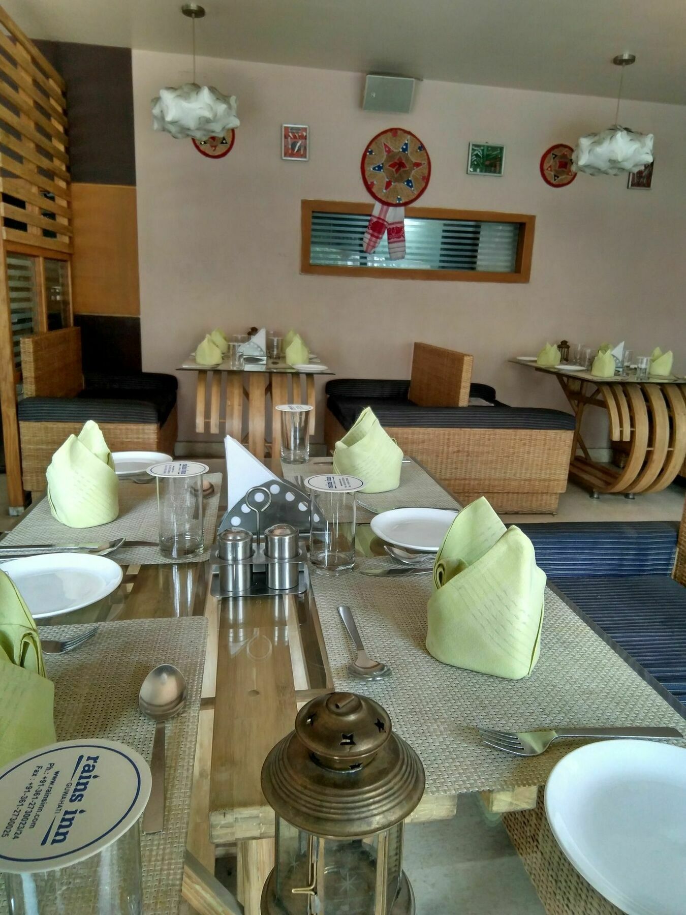 Hotel Rains Inn Guwahati Buitenkant foto